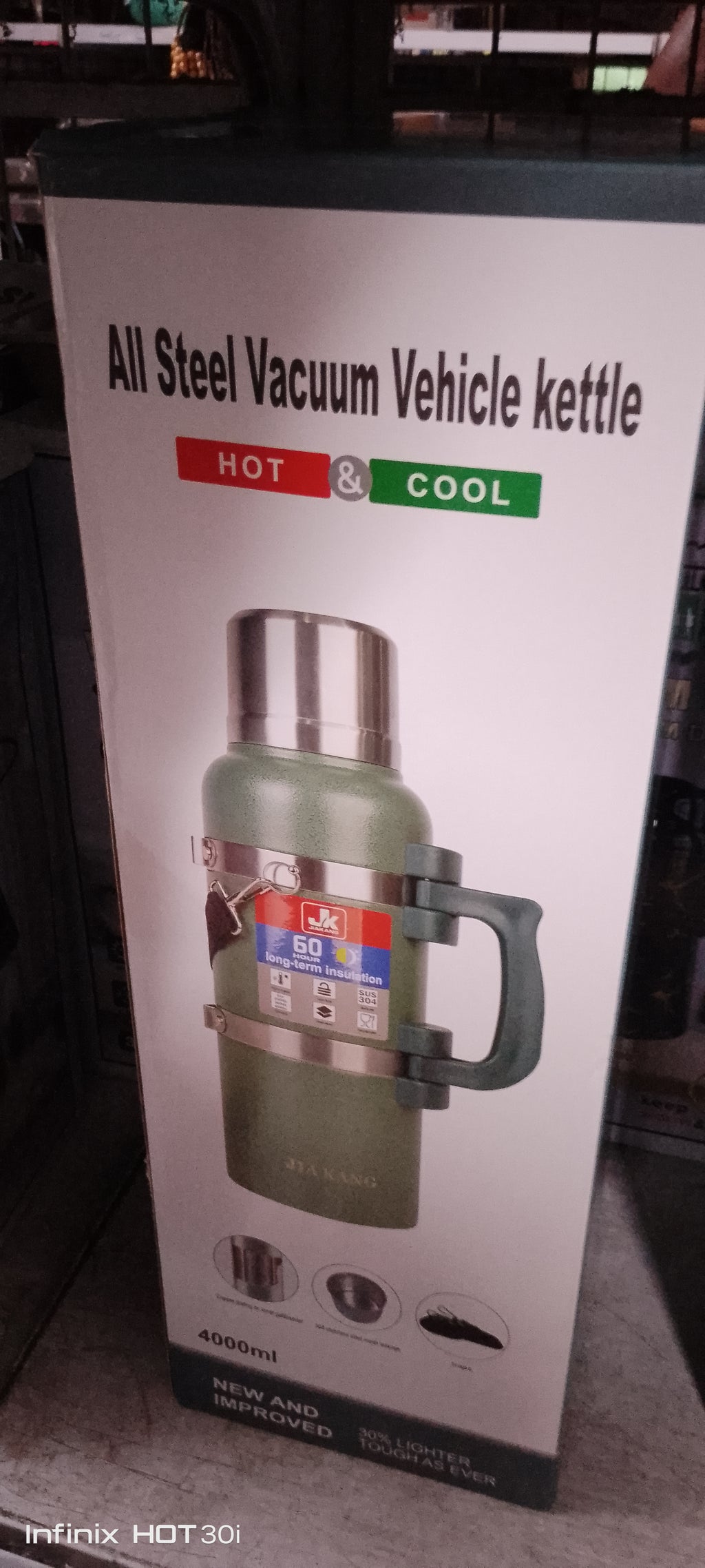 THERMOS ISOTHERME EN ACIER INOXYDABLE AVEC POIGNÉE 4000ml