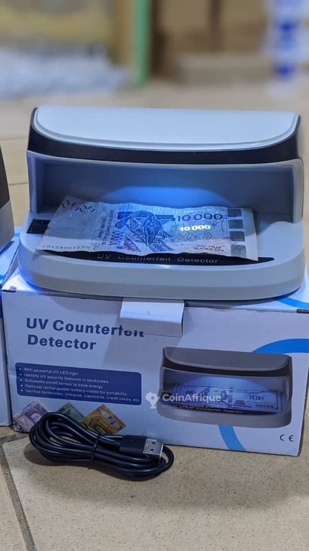Détecteur de Faux billets